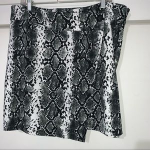 Snake print skirt